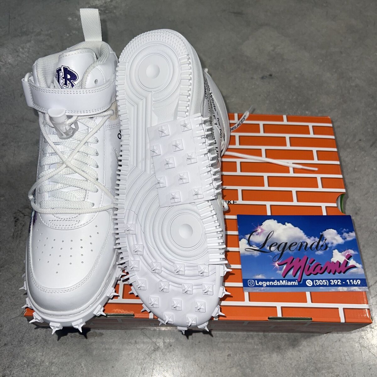 Nike Air Force 1 Mid x Off-White Graffiti/Sz 8.5/ BRAND NEW Nike Air Force 1 Mid x Off-White Graffiti/Sz 8.5/ BRAND NEW