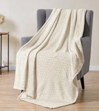 VCNY HOME TEXTURED HERRINGBONE BLANKET  50 X 60 ANTIQUE WHITE -NEW