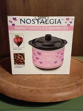 NOSTALGIA My Mini Chocolate Dipping Pot W/ Lid & Pink Heart Design 20 Oz NEW!
