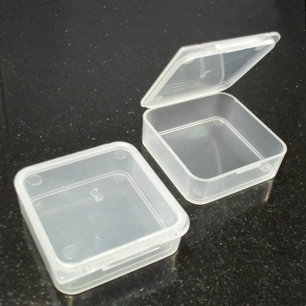 5 x Small Plastic Containers Sealable Transparent Crafts Jewellery 35x 35x  13mm