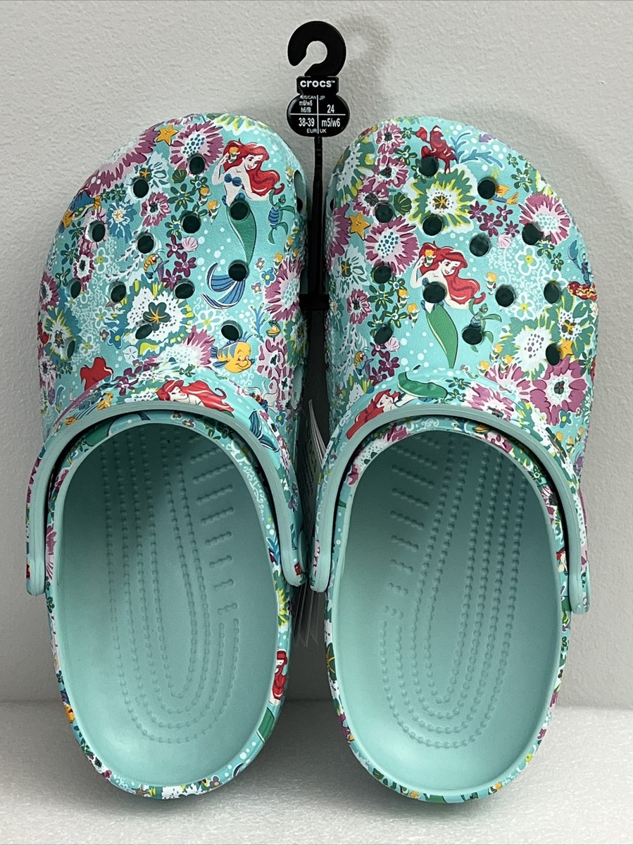 crocs vera bradley little mermaid mens size 11 shoes multicolor clogs sandals crocs vera bradley little mermaid mens size 11 shoes  main image 4