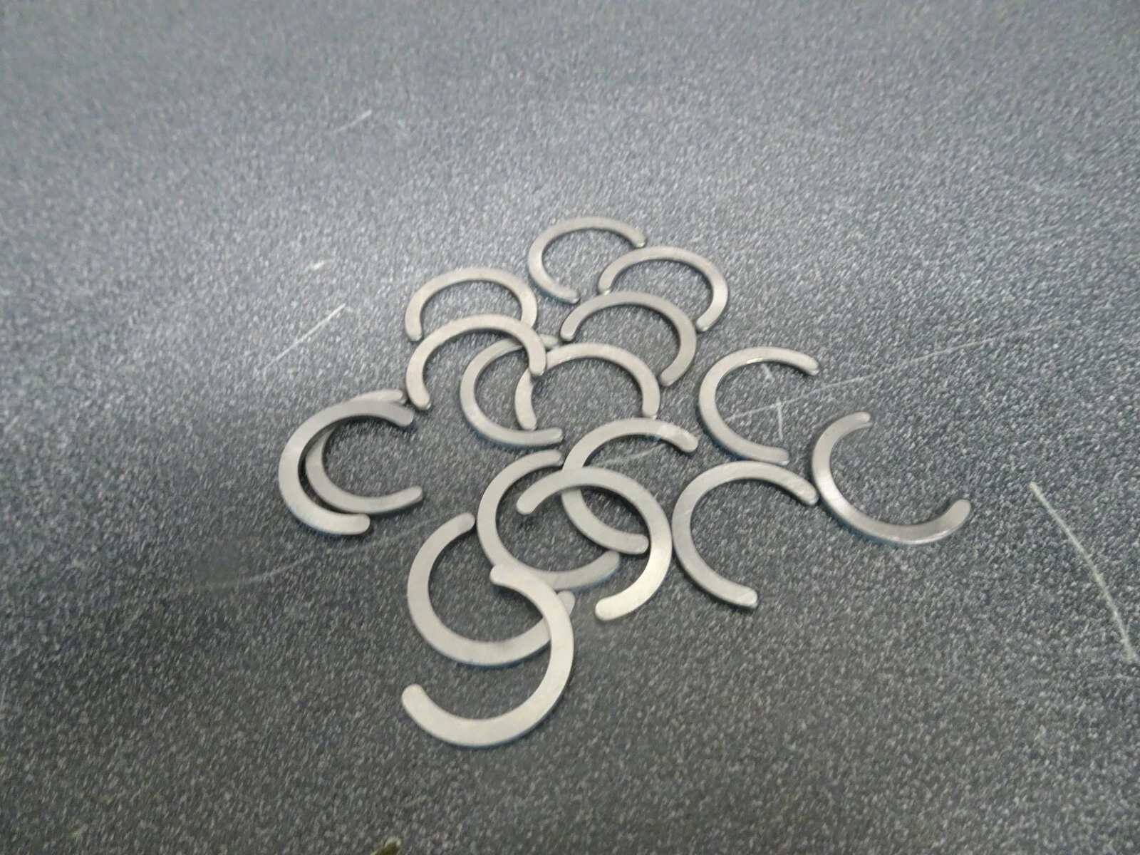 New Yamaha OEM Motorcycle Circlips (17ct) Fits 1981-15 Viking Griz #93440-20088
