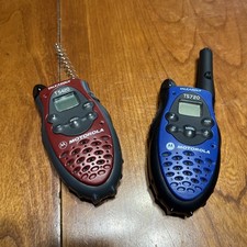 Pair Motorola Talkabout T5720  T5420 Walkie Talkies 2-Way Radios FRS