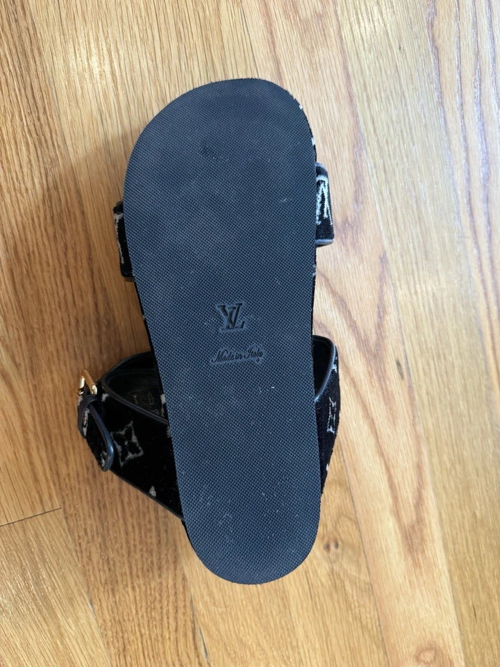 Louis Vuitton Negro Terciopelo Jumbo Mulle Slides Talla 38/US 8 Foto 4 de 4