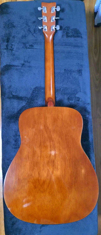 Yamaha F310P Acoutic Guitar with 2 X Elixir Steel String sets and Hard Case - image 4 of 4