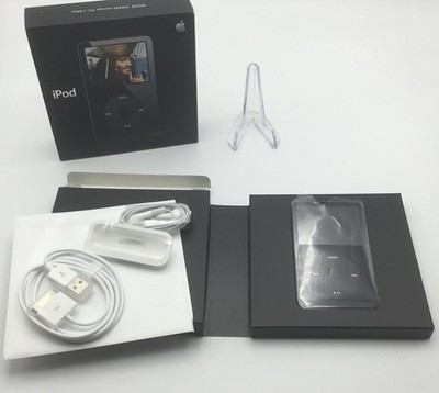 2006 Apple iPod A1136 80 GB MP3 Player 5.5 Generation in Box