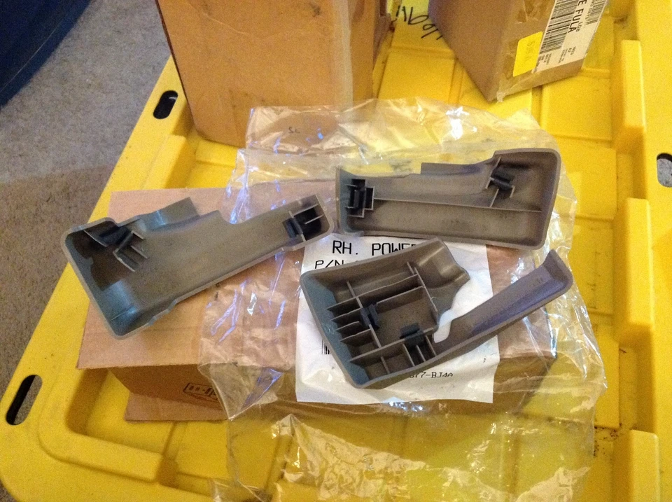 Ford Taurus Mercury 2002 2007 asiento sable juego de 3 piezas molduras mano derecha Foto 2 de 4