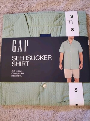 GAP Men's Green Short Sleeve Button Down Shirt Size Small