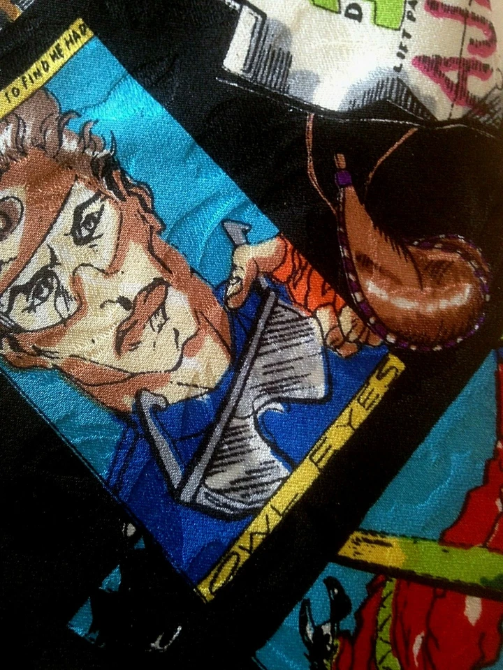 Corbata de esquí Nicole Miller 100 % seda para hombre con estampado brillante multicolor Foto 2 de 4