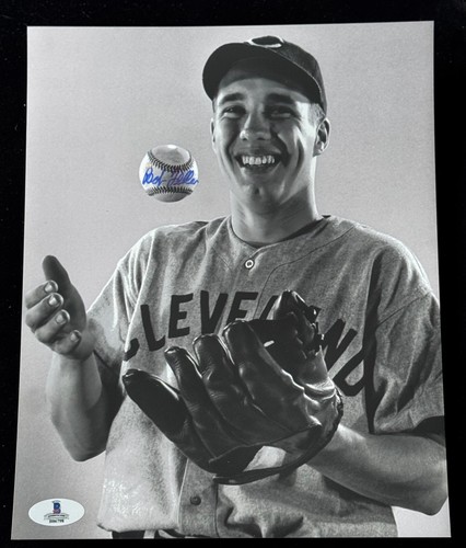 BOB FELLER "Early Indians 1930s Rookie Era" Signed 8x10 Auto Photo BAS Beckett - Picture 3 of 3