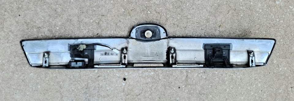 c 2007-2009 Mazda CX-9 Gate Trim Garnish Gray & Chrome 2008 CX9 - Image 4 of 4