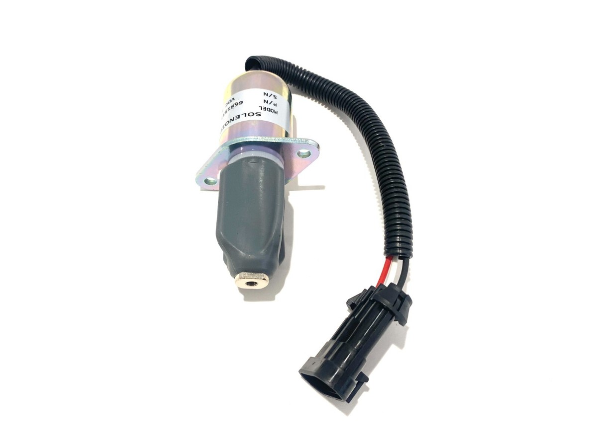 やまと 🦇🦇🦇 Jacket: @r13 Hoodie: @balenciaga Bottoms