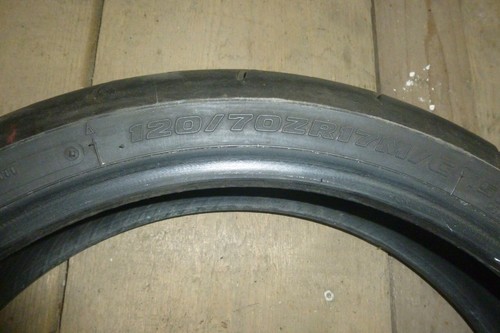 Reifen Bridgestone Battlax BT016F von 2015 - 120/70 ZR 17 - Bild 3 von 5
