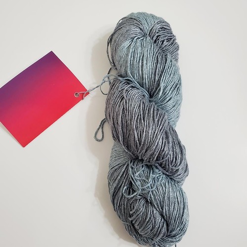 Blue Heron Yarns Rayon Metallic Slate 550yd Hand-Painted 8.1 oz - Picture 2 of 6