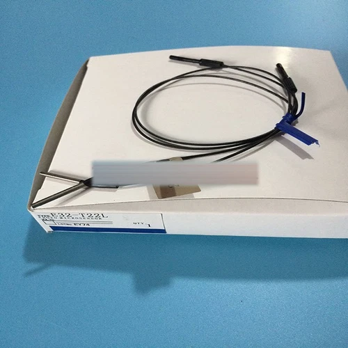 1PC new omron optical fiber Sensor E32-T22L E32-T22L FAST SHIP