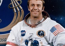 ALAN SHEPARD APOLLO 14 ASTRONAUT MOON MISSION 1971 5X7 PHOTO