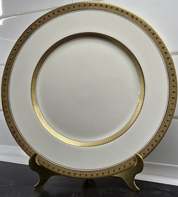 Royal Worcester Coronet Dinner Plate 
