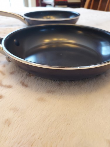 Lot Of 2 Blue Diamond Toxin-Free Ceramic Nonstick Cookware Pans, 8 Inch Pans - Picture 9 of 9