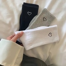 6 Pairs Unisex Heart-Shaped Patterned Mid Tube Socks Sweat Wicking Breathab