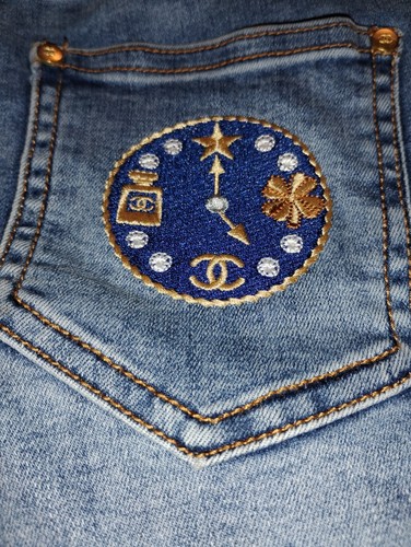 Authentic Chanel Timeless Woman's Jeans Size 27 - Picture 3 of 16