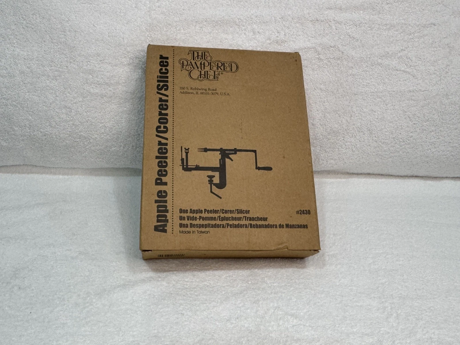 Pampered Chef, Apple Peeler Corer Slicer, 2430, Box, Manual, Clamp Base.