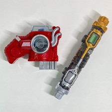 Bandai DX Hazard Trigger & Full Full Rabbit Tank Bottle Set - Kamen Rider Build