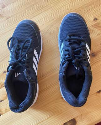 adidas Ligra 7 Handballschuhe Low Schwarz /Weiß EU 41 1/3 AIH3158