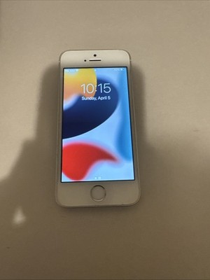 Apple iPhone SE 1st Generation UNLOCKED