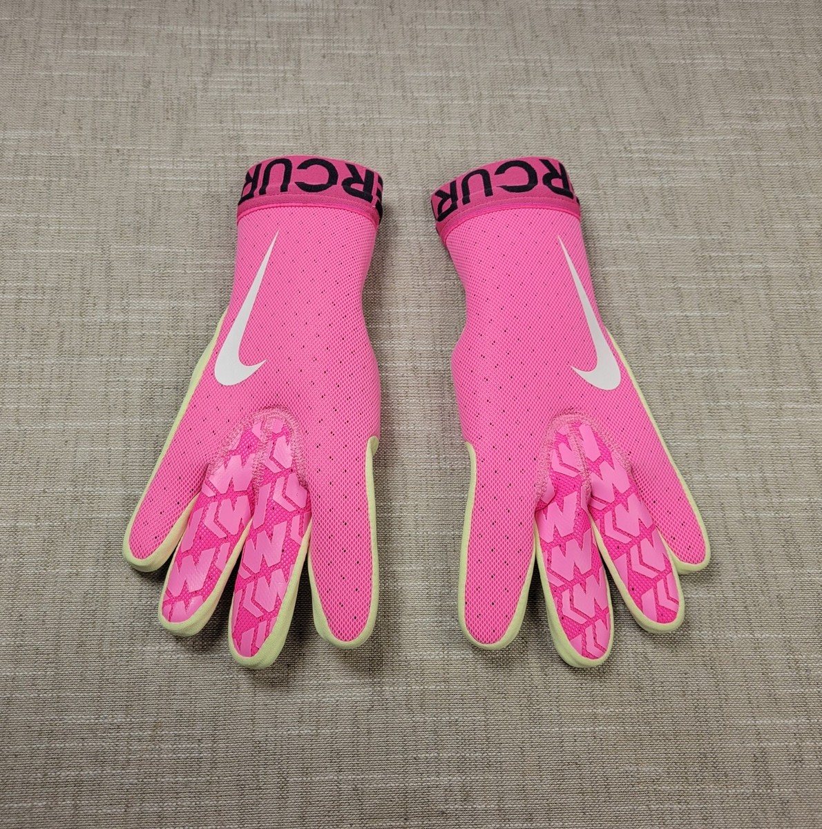 NIKE GK Mercurial Touch Elite Goalkeeper Gloves size 6 Adult Pink White Soccer | eBay