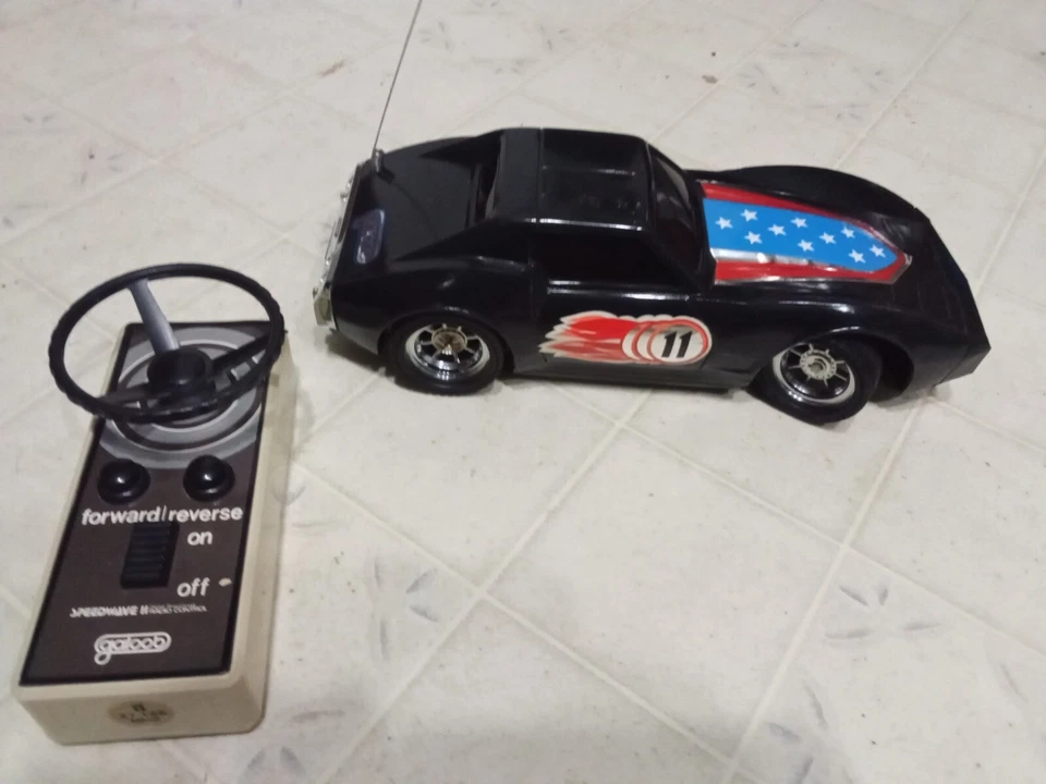 Coche Corvette R/C Galoob/Speed Wave 2 de colección. Funciona Foto 3 de 4