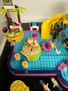 LEGO Friends Andrea's Pool Party #41374 Used 100% Complete with Box Retired