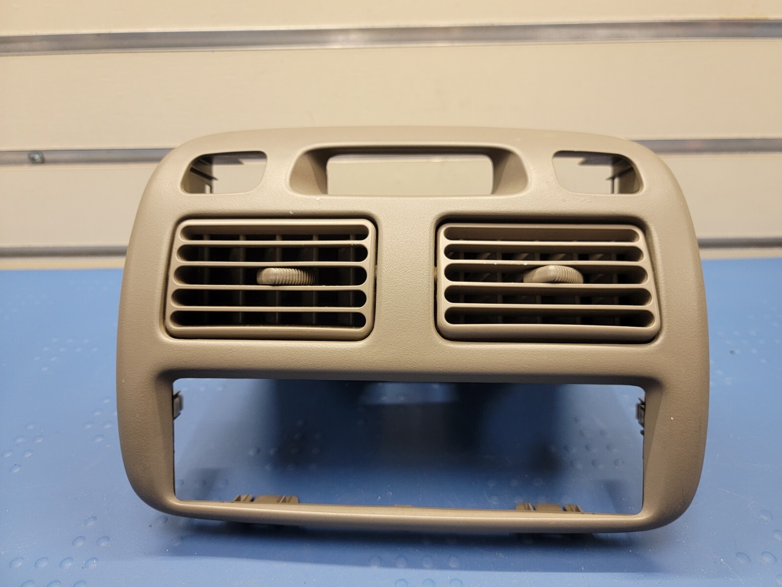 Front Air Grille Center Dash Ac Vent For Bmw 530i 3.0l 2 Cco | Meses Sin Interés - Foto 3