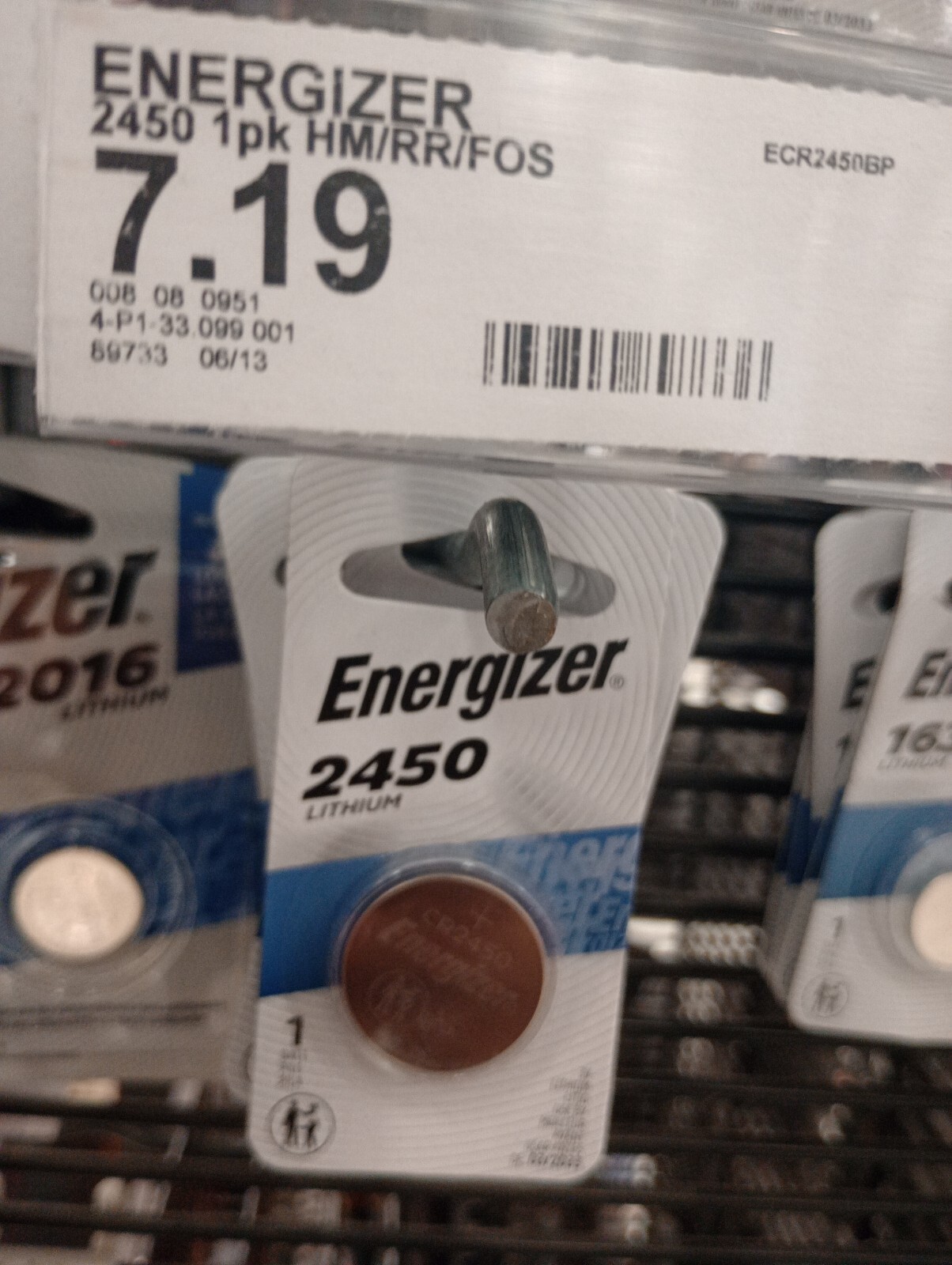 Energizer CR2450 (1  in  1 pack)  Lithium 3V Battery -  Expiration 3/2033