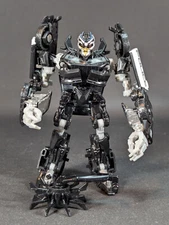 Transformers Studio Series Barricade complete SS-28 Hasbro Deluxe 2007 Movie