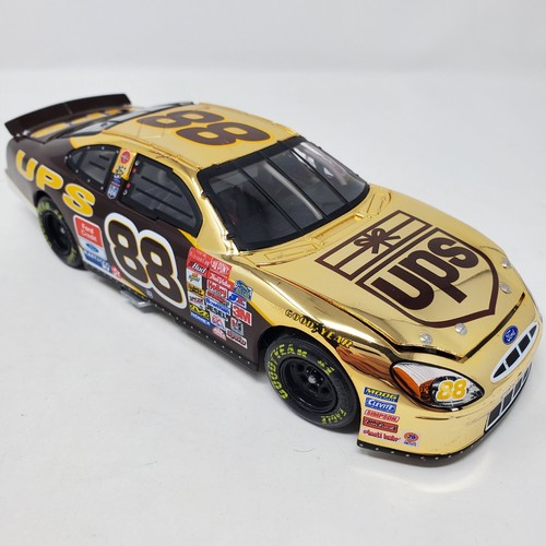 2001 Dale Jarrett UPS 24 KT oro 1/24 azione solo per appassionati di corse NASCAR pressofuso - Foto 1 di 8