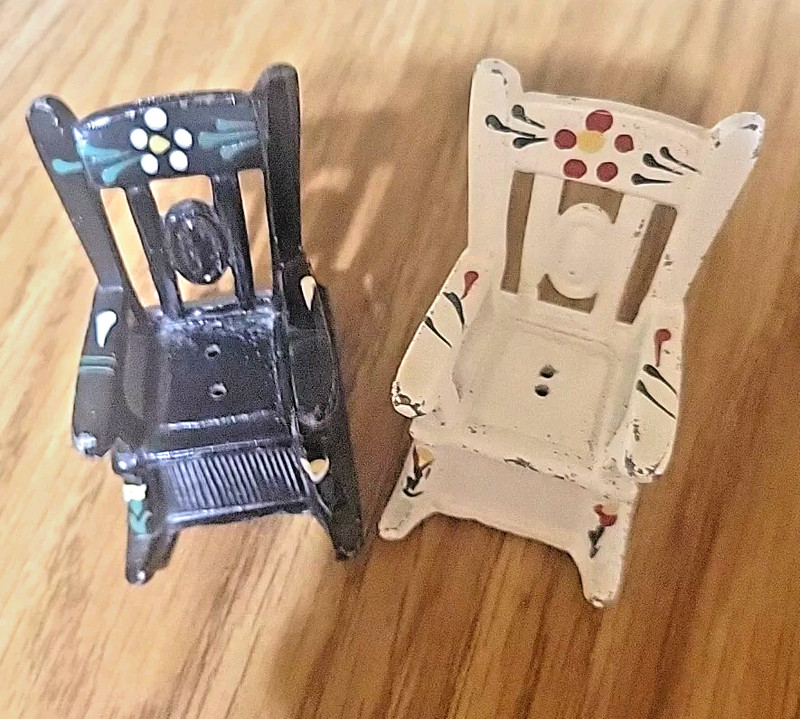 Vintage Metal Rocking Chair Salt & Pepper Shakers 2" Tall