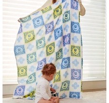 Muslin Quilt Blanket 4-Layer 55" x 43" Hypoallergenic Breathable Baby Blanket