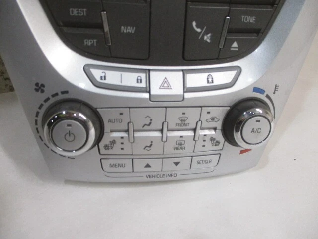 Panel de control de radio GMC Terrain OEM LKQ Foto 2 de 4