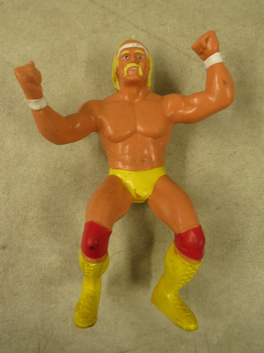 1984 LJN Titan Superstars Hulk Hogan 8 Solid Rubbe...