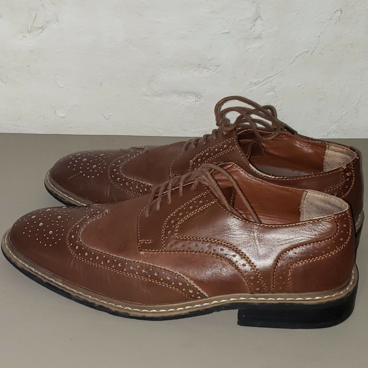 Penguin By Munsingwear Welton Size 10 Brown Wingtip Oxfords Dress Mens Shoes Original Penguin By Munsingwear Welton Brown Leather Wingtip  main image 2