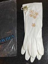Vtg Finale White Formal Gloves Embroidered Gold Stretch Flowers sz 7.5 to 8.5