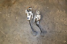 2005-2006 Acura Rsx Base Mt Pedal Set Brake Clutch Oem