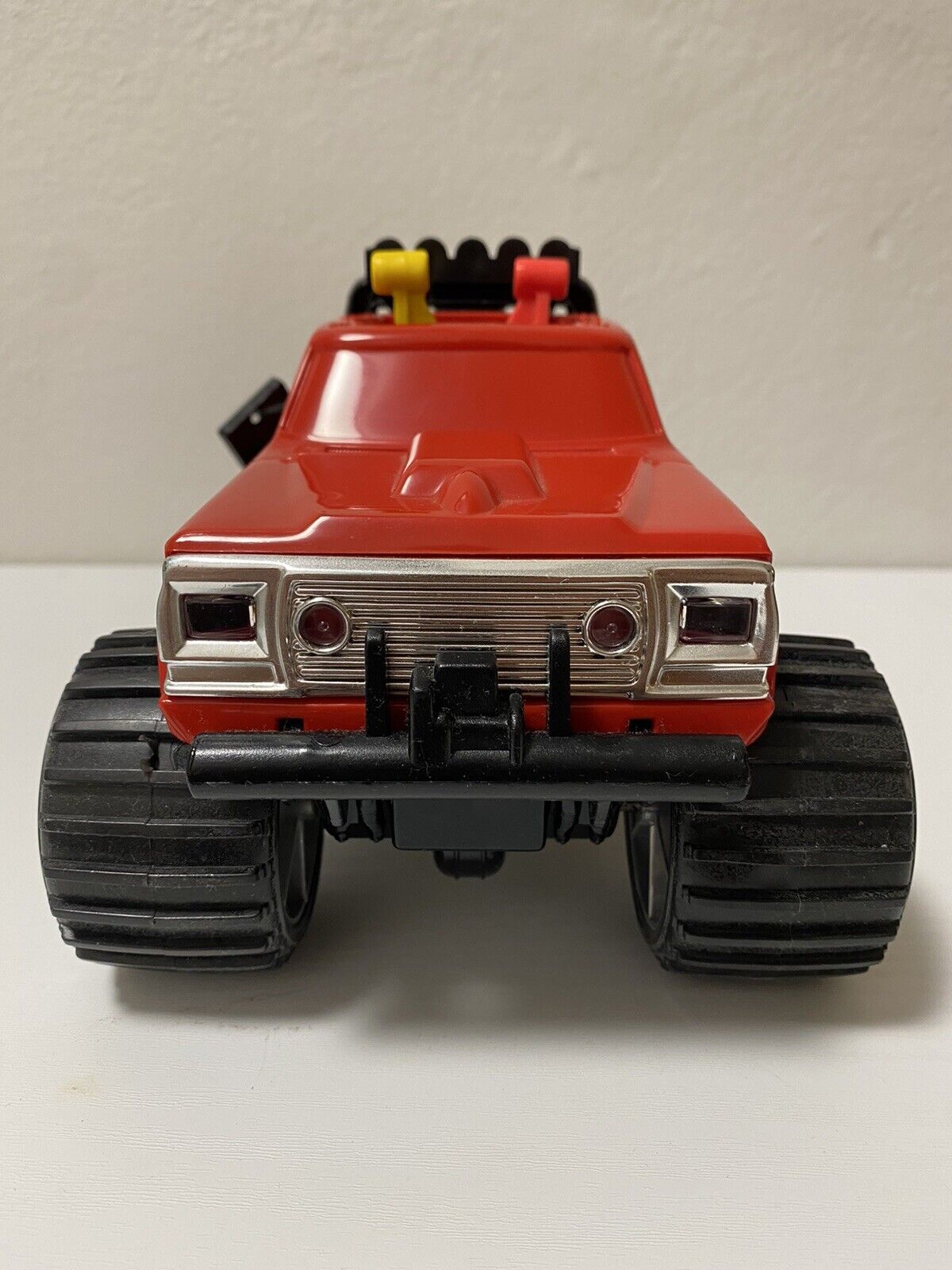 Vintage 1983 Playskool Bigfoot Ford Monster Truck 4X4X4. FREE SHIPPING!!