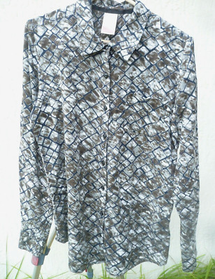 WHITE STAG M GRAY BROWN ANIMAL PRINT BLOCK BUTTON UP BLOUSE SHIRT WOMEN RAYON