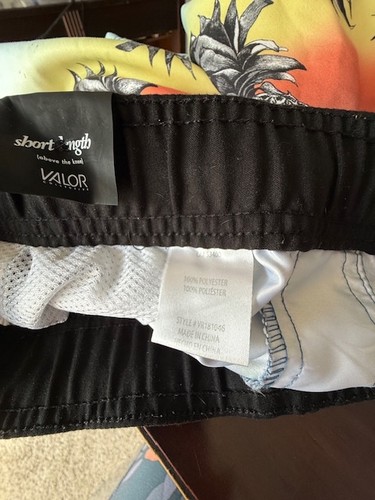 Valor Collective Mens Size Medium 8" Short Length, Pocket , Pineapple new - Picture 3 of 7