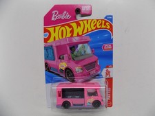 Hot Wheels - 2026 Series Model - Pink BARBIE DREAM CAMPER