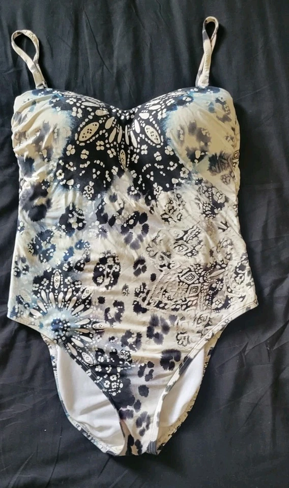 KENNETH COLE  NEW YORK Swimsuit  SIZE L - Imagem 2 de 4