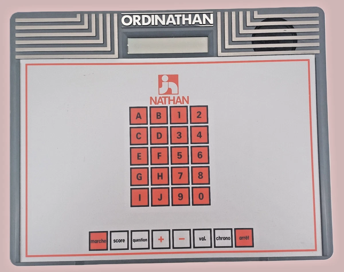 JEU ÉLECTRONIQUE ORDINATHAN avec fiches de jeux et sacoche vintage - Fonctionne EUR 39,00 - FR
