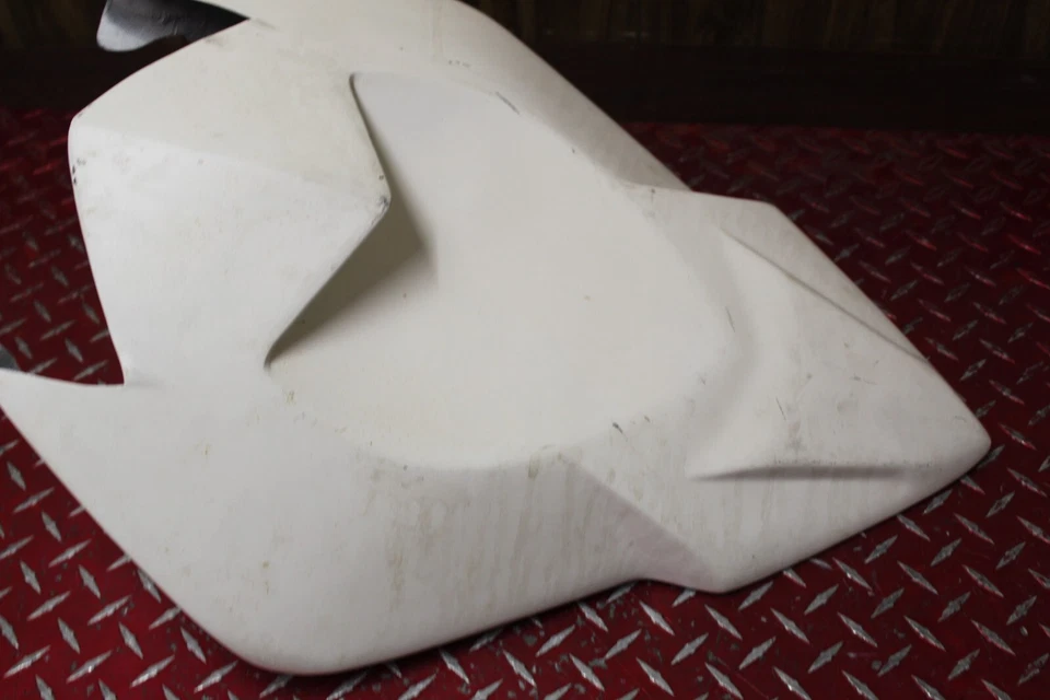 BMW S1000RR 2009-2014 FIBRA DE VIDRIO CARENADO TRASERO DE CARRERA COLA DE PISTA GP Foto 4 de 4