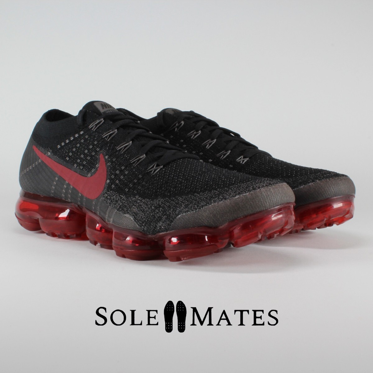 nike vapormax flyknit bred